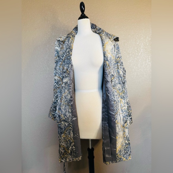 Vintage IQ Paris Coat - Picture 12 of 14